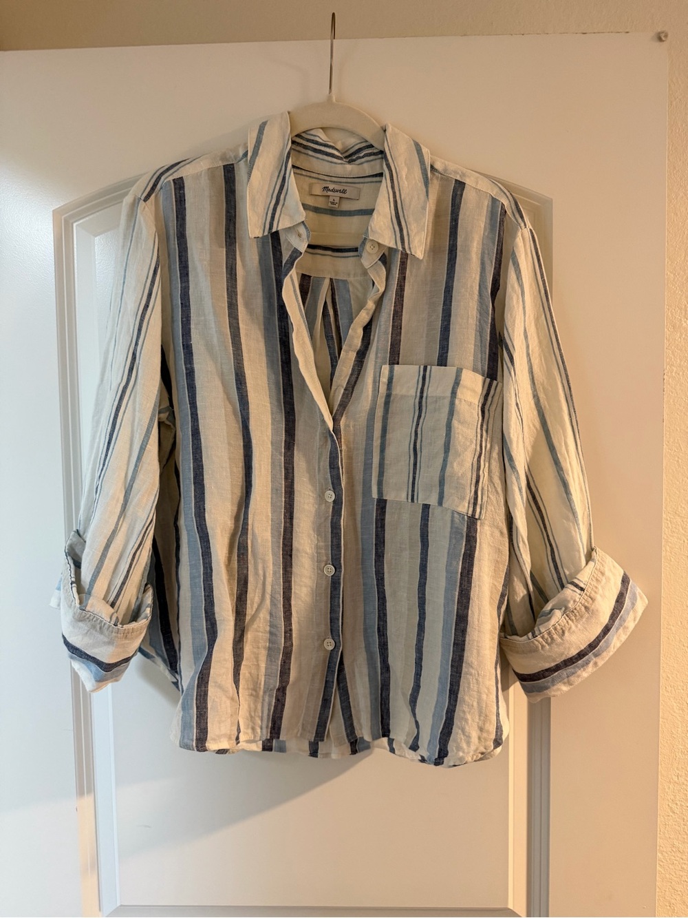 Madewell Striped Linen Y-Neck Button-Down Shirt - Picture 4 of 8
